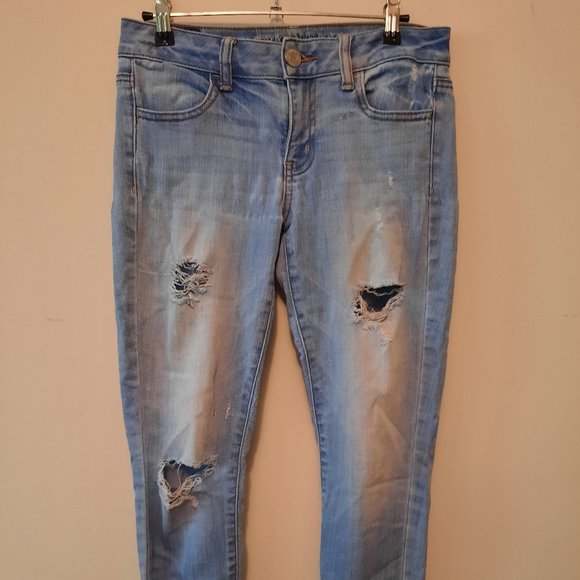 American Eagle Jeans - Picture 1 of 4